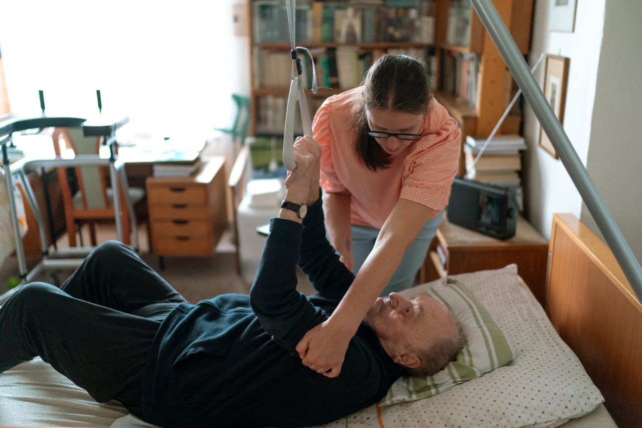 Mobility and Therapy Support at Home Brentwood, CA